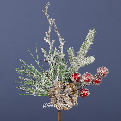 Хвойная ветка Carlotta заснеженная 23 см, с ягодами и шишкой, ЛИТАЯ+ЛЕСКА Due Esse Christmas