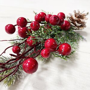 Хвойная ветка с ягодами и шишками в блестках Red Berry 35 см, ЛИТАЯ 100% Christmas Deluxe фото 4